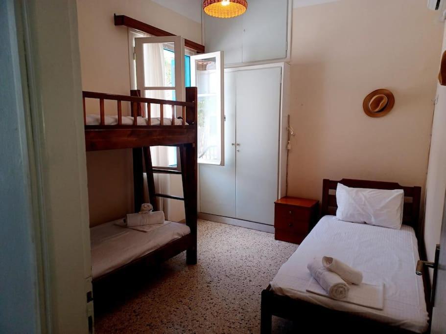 Big Apartment On The Beach Толо Екстер'єр фото