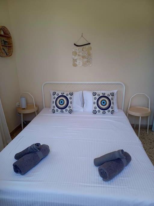 Big Apartment On The Beach Толо Екстер'єр фото